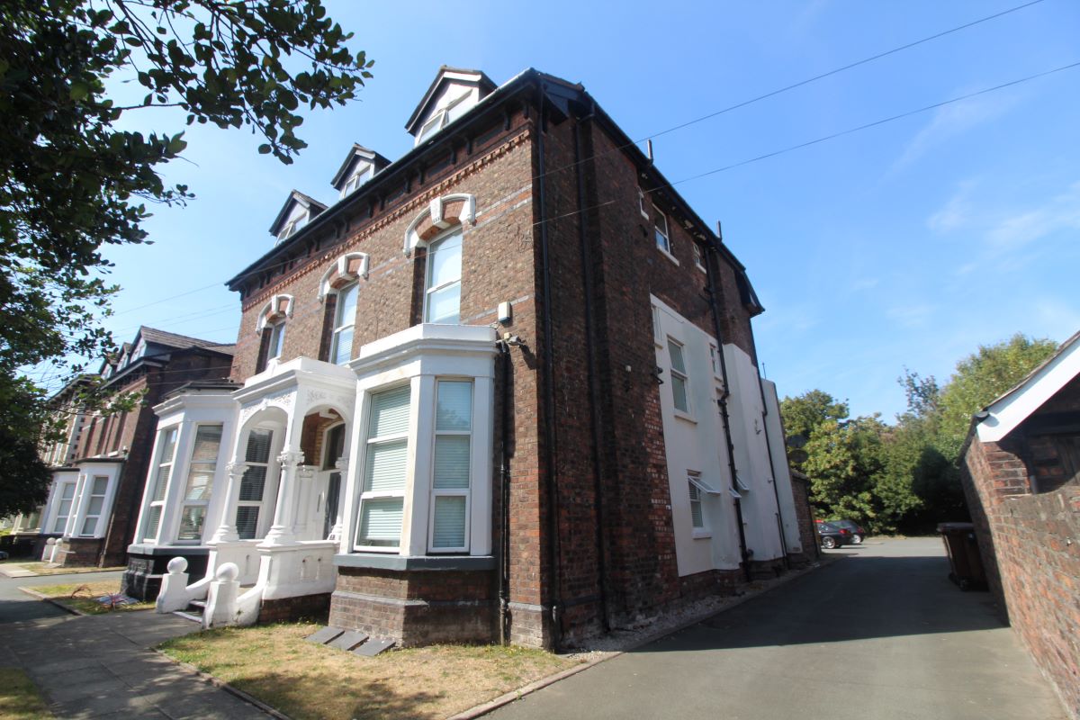 Property for Auction in North West - Flat 10 9-11 Victoria Road, Liverpool, Merseyside, L22 1RP