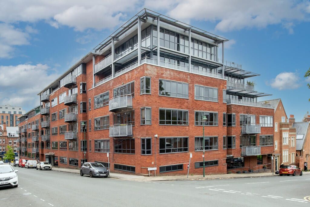 Property for Auction in Nottinghamshire & Derby - Apartment 219 Parkgate, Nottingham, Nottinghamshire, NG1 5AP
