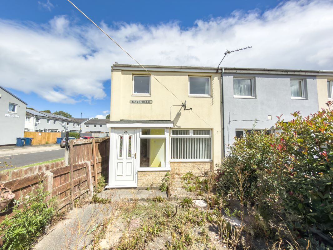 Property for Auction in North East - 24 Dayshield, Newcastle upon Tyne, Tyne and Wear, NE5 2YH