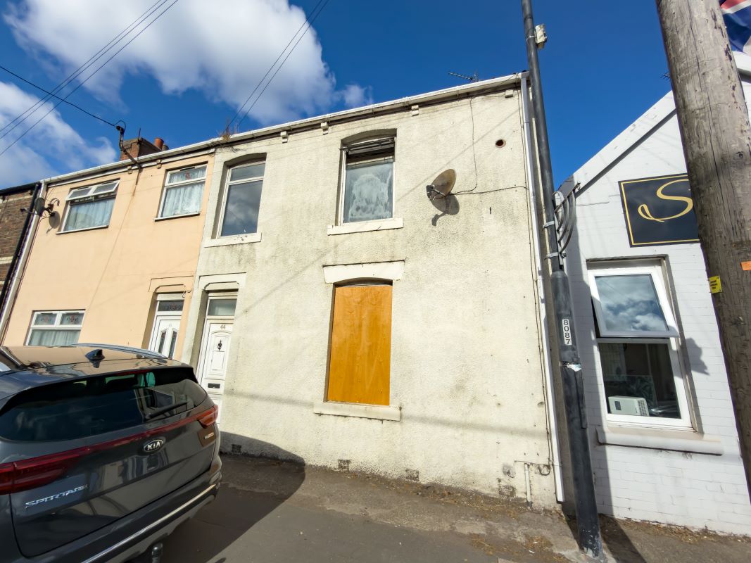 Property for Auction in Lincolnshire - 44 North Road West, Wingate, County Durham, TS28 5AP