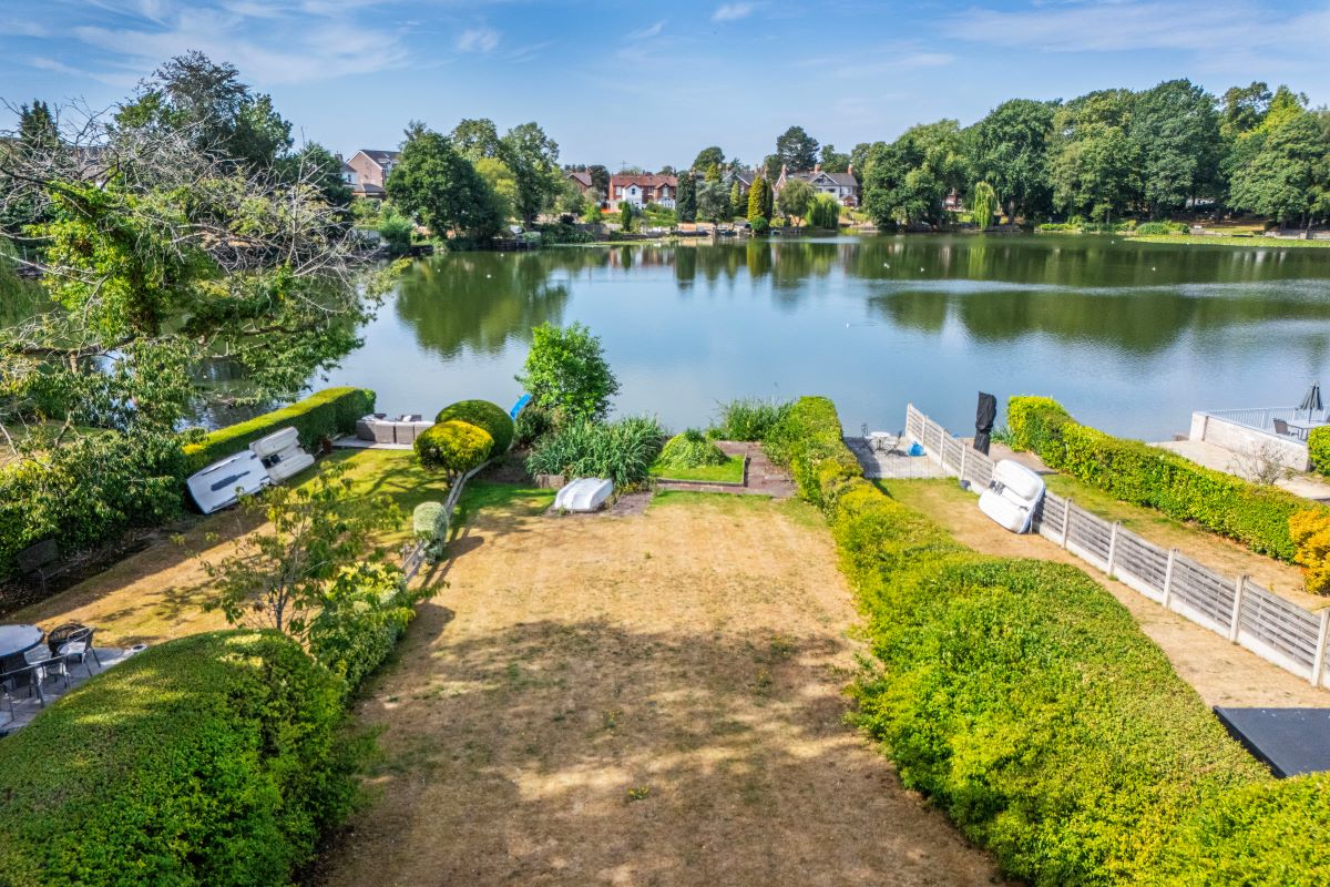 Lot Image