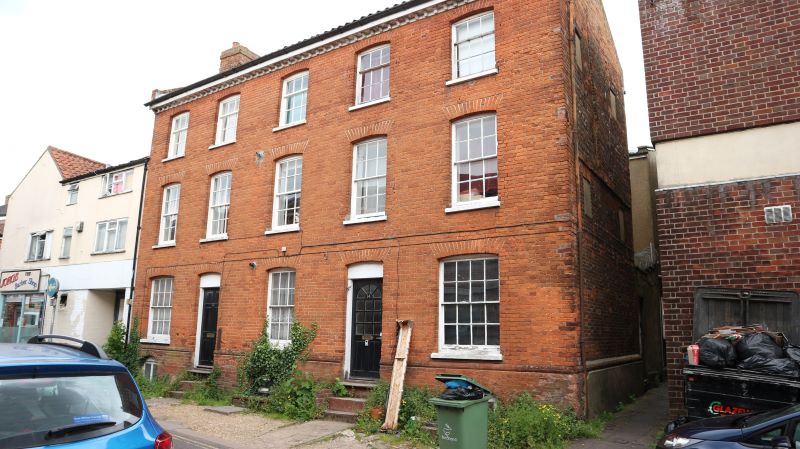 Property for Auction in East Anglia - Flat 2 12-14 Quebec Street, Dereham, Norfolk, NR19 2DJ