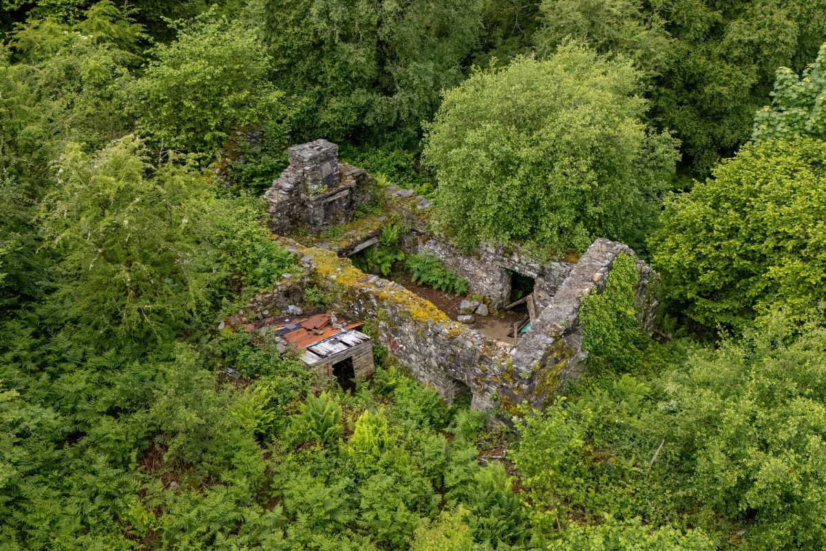 Property for Auction in Wales - Ty Du Goodman Street, Llanberis, Gwynedd, LL55 4EH