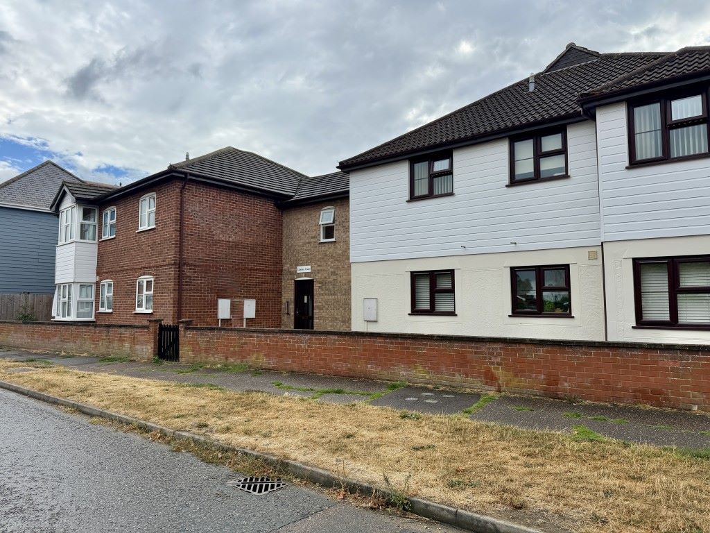 Property for Auction in East Anglia - 21 Charles Court Wheatfield Road, Colchester, Essex, CO3 0YS