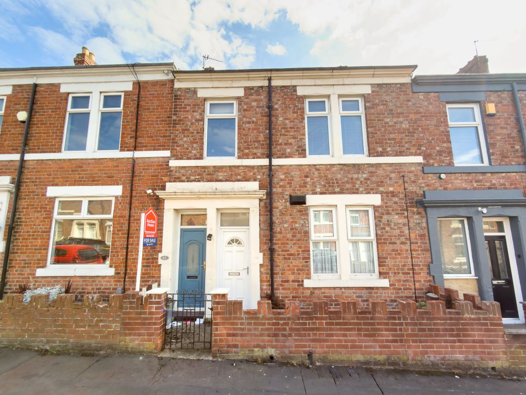 Property for Auction in North East - 64 Chandos Street, Gateshead, Tyne And Wear, NE8 4AB