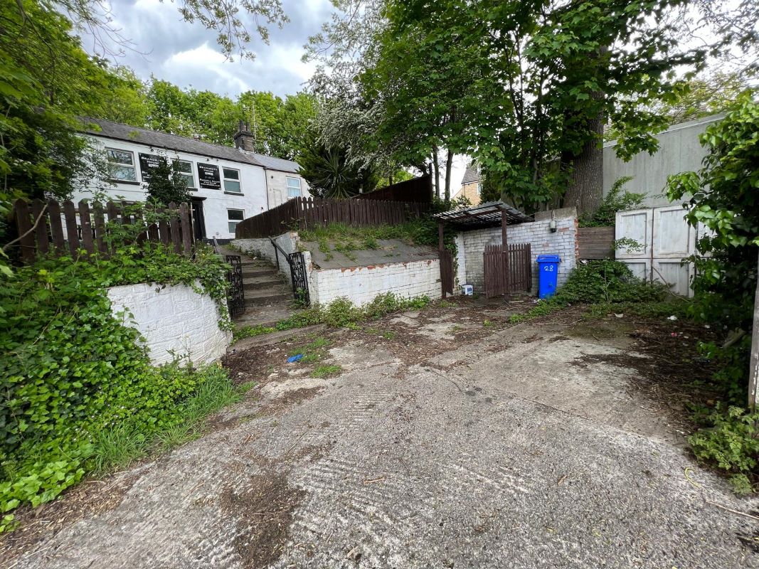 Lot Image