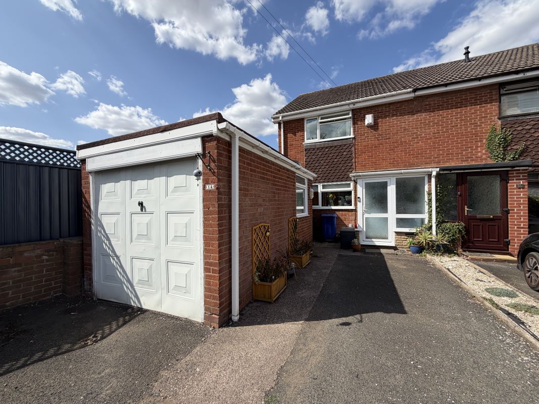 Property for Auction in Birmingham - 14 Queen Street, Kingswinford, West Midlands, DY6 7AQ