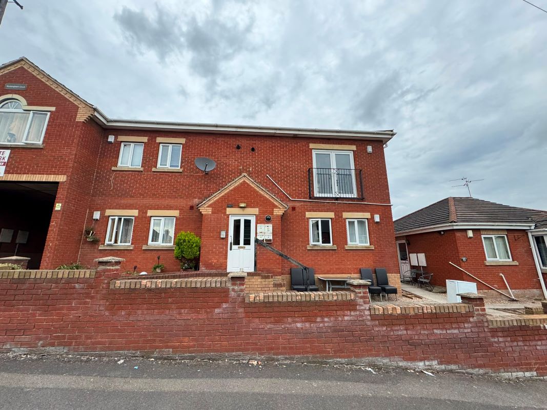 Property for Auction in South Yorkshire - 23 Rockingham Court Belgrave Road, Barnsley, South Yorkshire, S71 1HL