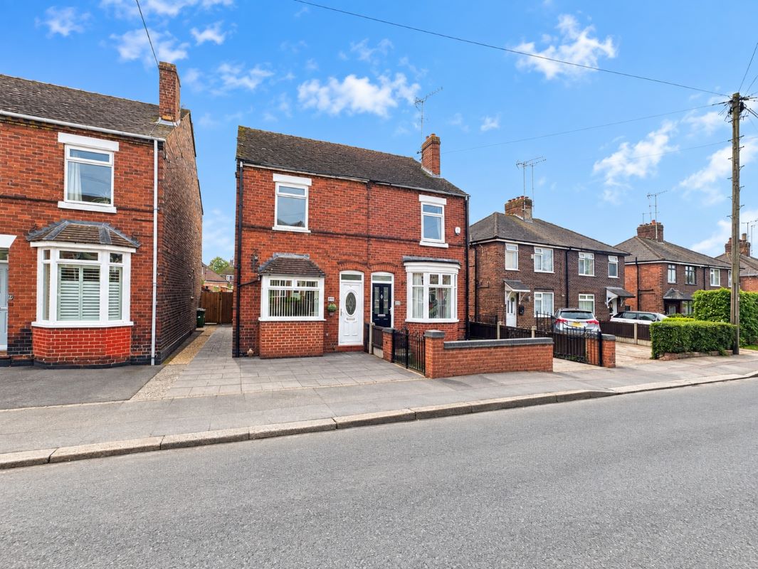 Property for Auction in Cheshire, Staffordshire & Shropshire - 118 Talke Road Alsager, Stoke-On-Trent, Staffordshire, ST7 2PP