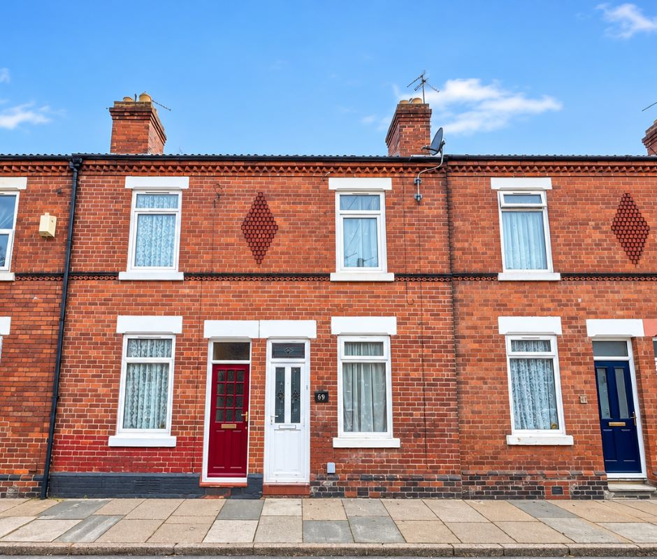 Property for Auction in South Yorkshire - 69 Furnival Road, Doncaster, South Yorkshire, DN4 0PH