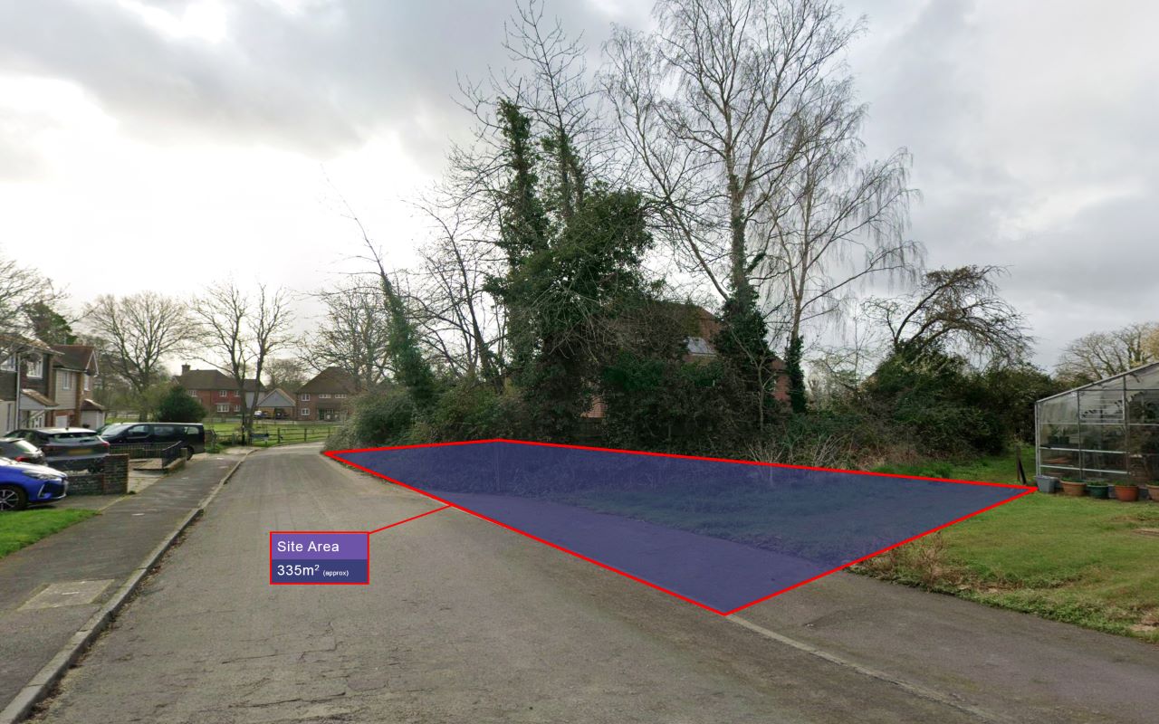 Property for Auction in Cheshire, Staffordshire & Shropshire - Land @ Mount Avenue Yalding, Maidstone, Kent, ME18 6JG