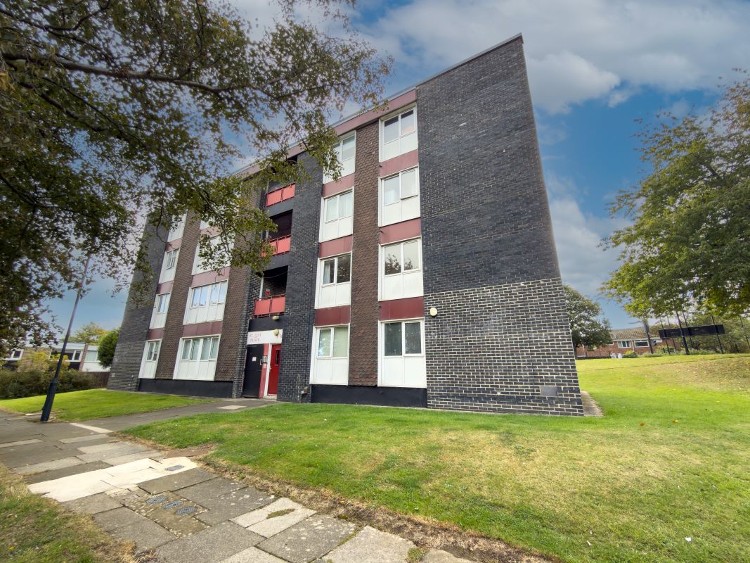 Property for Auction in North East - 14 St. Just Place, Newcastle upon Tyne, Tyne and Wear, NE5 3XZ