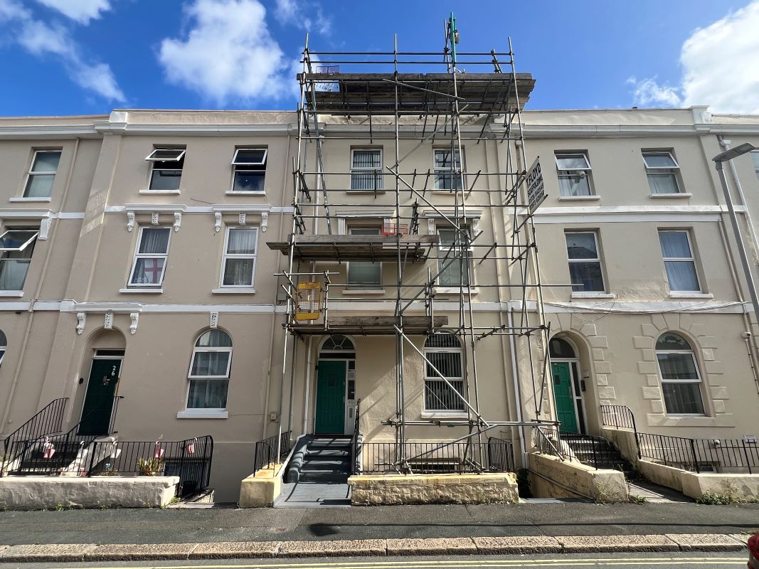 Property for Auction in South West - Second Floor Flat 25 Melbourne Street, Plymouth, Devon, PL1 5HQ