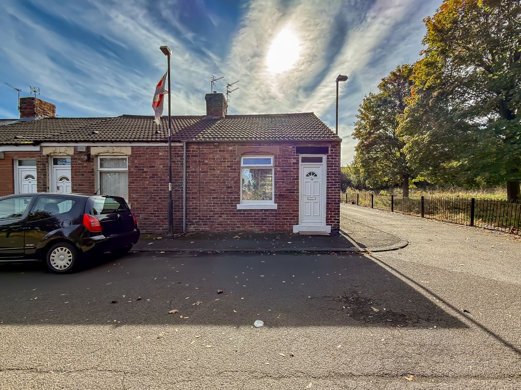 Property for Auction in North East - 14 Dorset Street Easington Lane, Houghton le Spring, Tyne And Wear, DH5 0QF