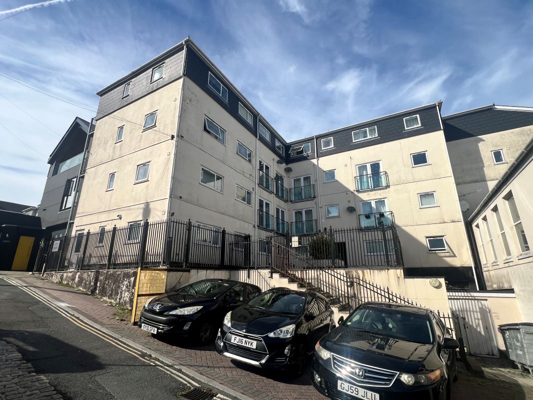 Property for Auction in South West - Flat 7 3 Belgrave Lane, Plymouth, Devon, PL4 7DA