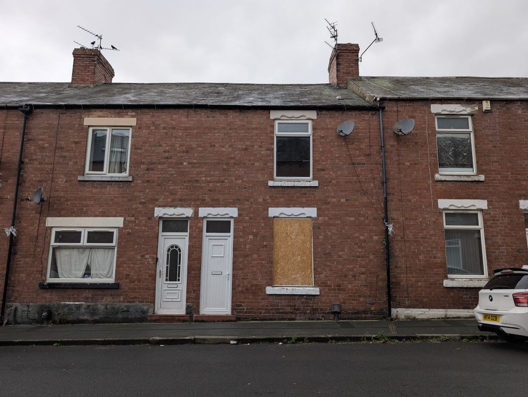 Property for Auction in North West - 10 Tivoli Place, Bishop Auckland, County Durham, DL14 6AU