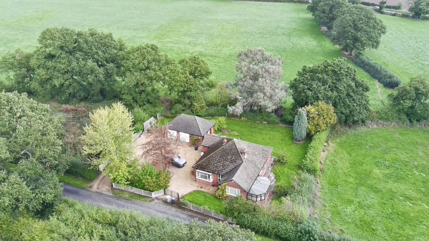 Property for Auction in Cheshire, Staffordshire & Shropshire - The Meadows Drury Lane, Crewe, Cheshire, CW1 4PN
