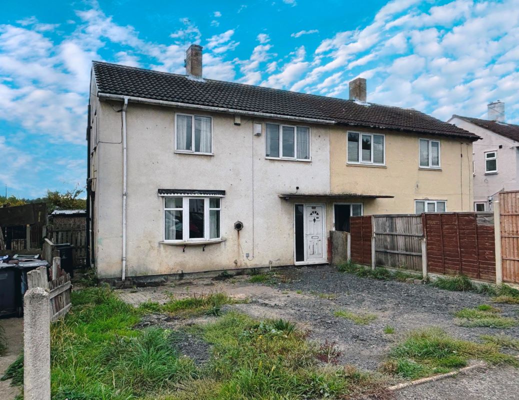 Property for Auction in South Yorkshire - 44 Broadwater Bolton-Upon-Dearne, Rotherham, South Yorkshire, S63 8EN