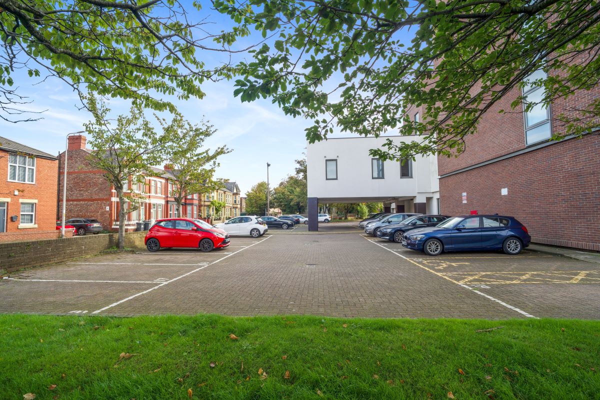 Lot Image