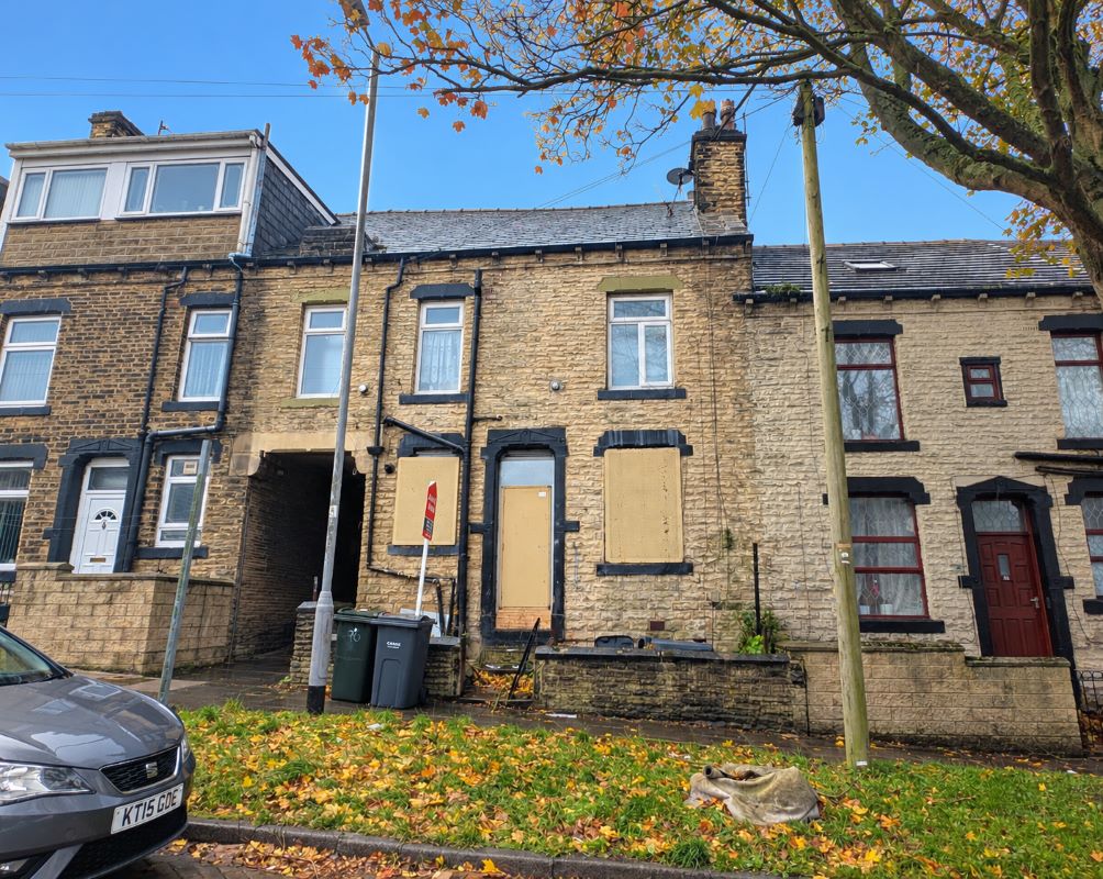 Property for Auction in North West - 90 Seaton Street, Bradford, West Yorkshire, BD3 9DP