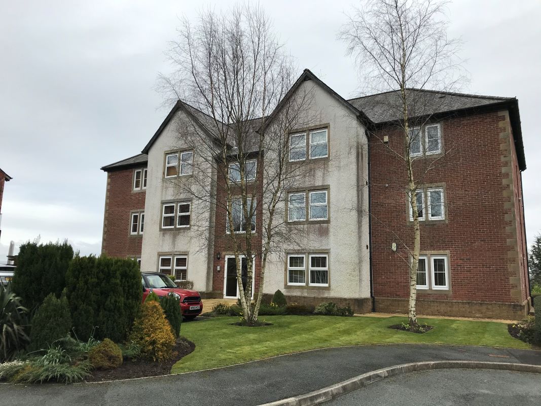 Property for Auction in North West - 30 Asturian Gate, Ribchester, Lancashire, PR3 3XQ