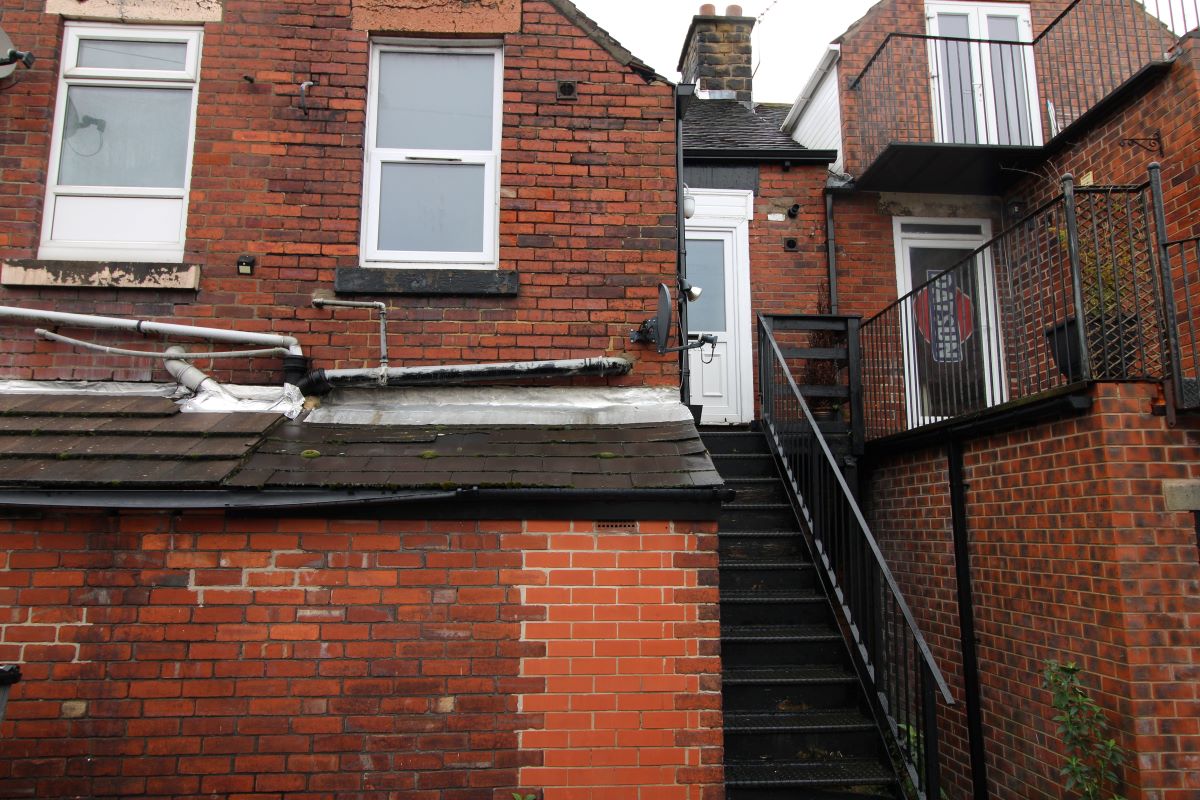 Property for Auction in South Yorkshire - 341 & 341a Middlewood Road, Hillsborough, Sheffield, South Yorkshire, S6 1TH