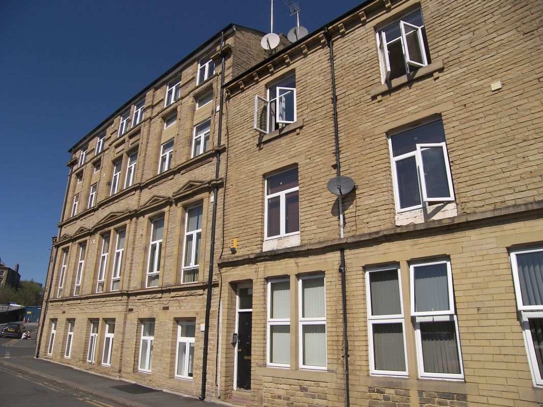 Flat 3, 12 Stead Street, Shipley, West Yorkshire, BD17Â 7BW