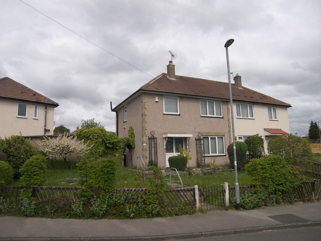 Property for Auction in West Yorkshire - 4 Mill Green View, Leeds, West Yorkshire, LS14 5JT