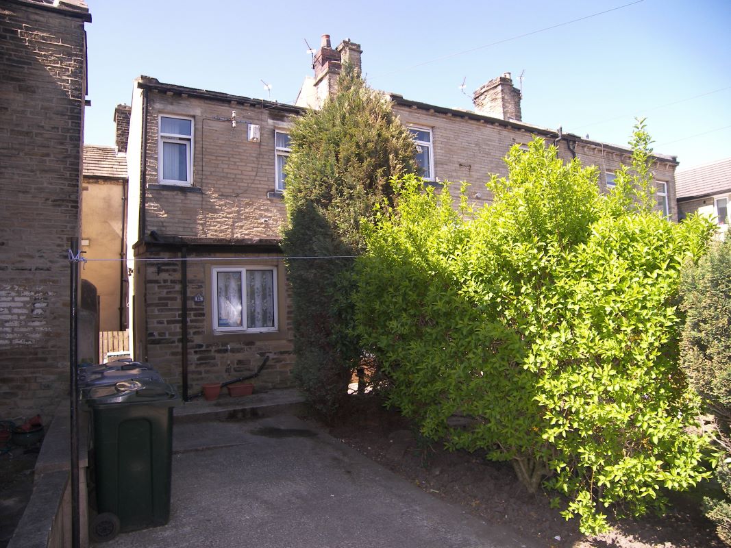 Property for Auction in West Yorkshire - 12 Town Gate, Wyke, Bradford, West Yorkshire, BD12 9NX