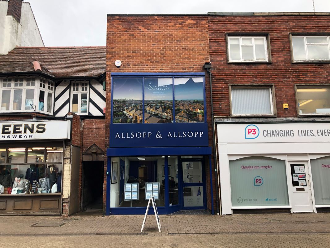 Property for Auction in Coventry & Warwickshire - 127 Abbey Street, Nuneaton, Warwickshire, CV11 5BZ