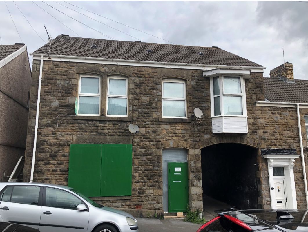 15 Crown Street, Morriston, West Glamorgan, SA6Â 8BD