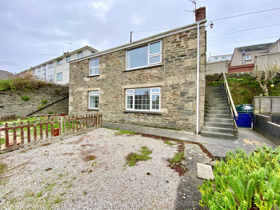 Property for Auction in South West - Flat 1, Prospect Place Porthleven, Helston, Cornwall, TR13 9DR