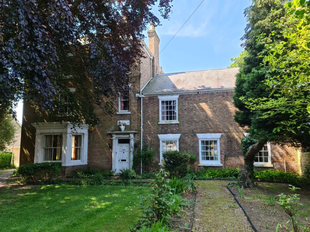 Property for Auction in Lincolnshire - 248 Lea Road, Gainsborough, DN21 1AP
