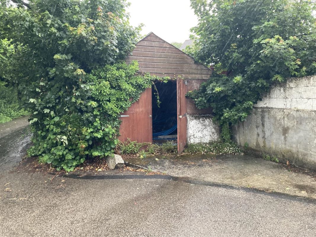 The Garage/Workshop, NE Boundary of Sunrise Durgan Lane, Penryn, Cornwall