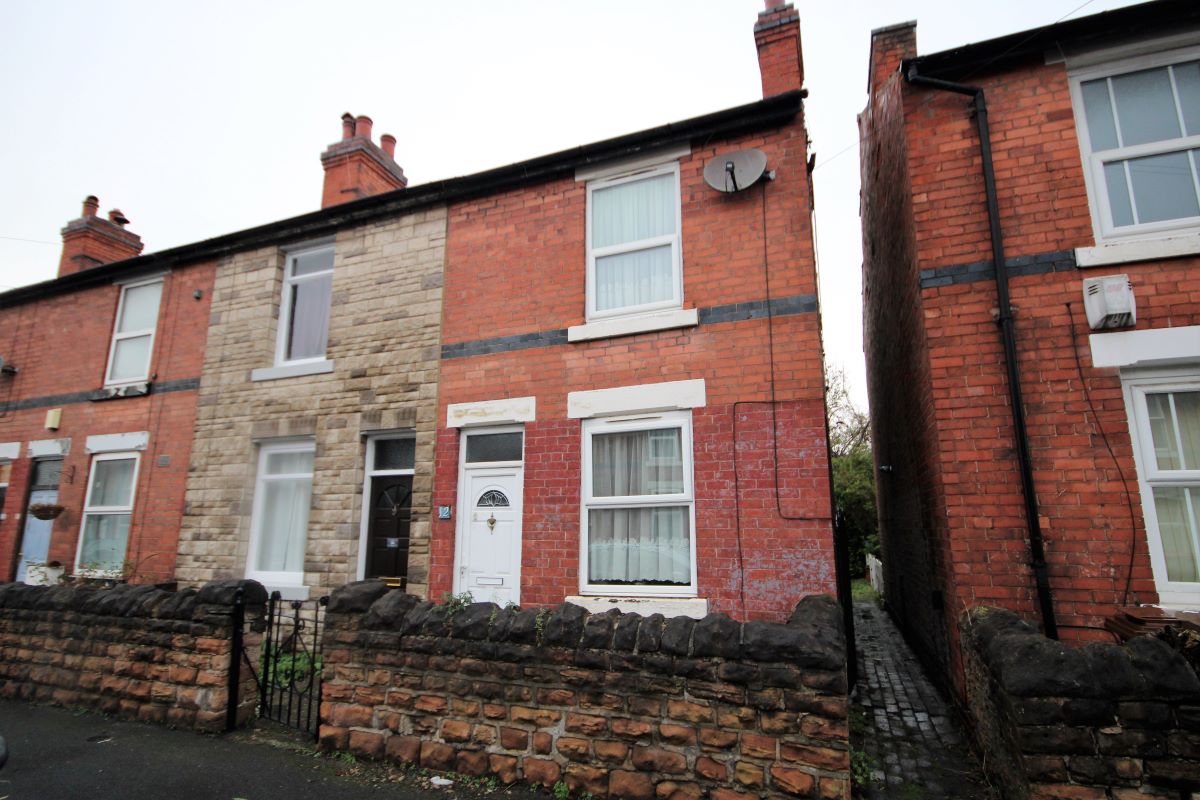 Property for Auction in Nottinghamshire & Derby - 12 Chatsworth Avenue, Nottingham, Nottinghamshire, NG7 7EW