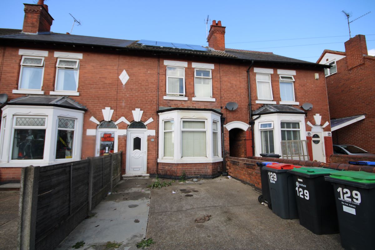 129 Priestsic Road, Sutton-In-Ashfield, Nottinghamshire