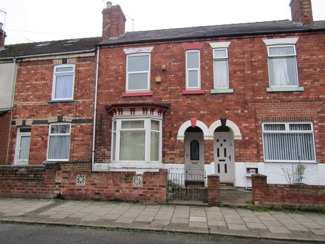 Property for Auction in Lincolnshire - 49 Gordon Street, Gainsborough, Lincolnshire, DN21 1DW