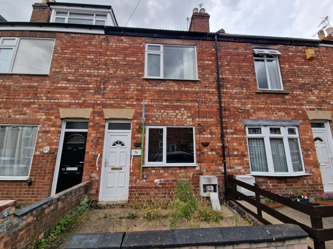 Property for Auction in Lincolnshire - 76 Stanley Street, Gainsborough, Lincolnshire, DN21 1DS