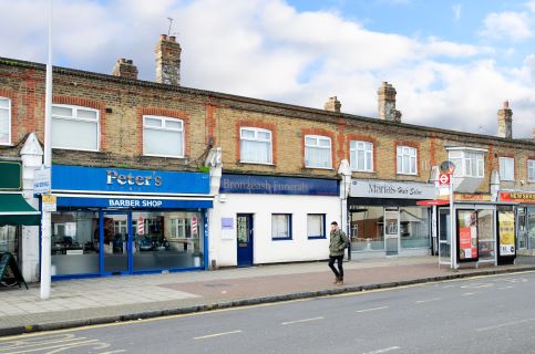 Property for auction in Essex)