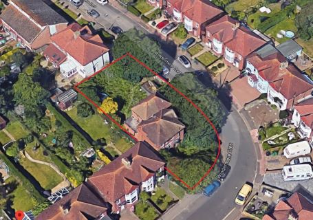Property for auction in East Sussex)