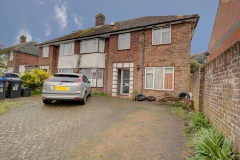 Property for auction in West Sussex)