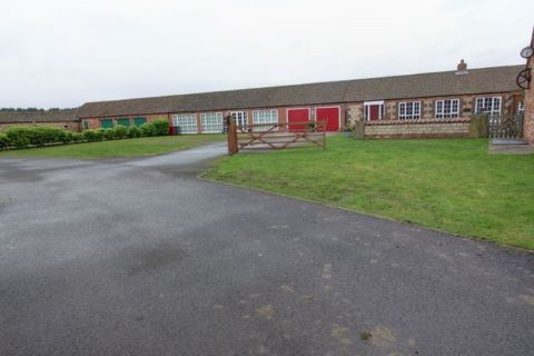 Property for auction in North Lincolnshire)