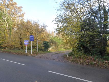 Property for auction in Worcestershire)