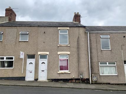 Property for auction in County Durham)