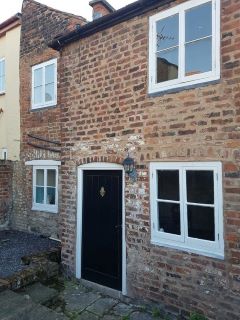 Property for auction in Clwyd)