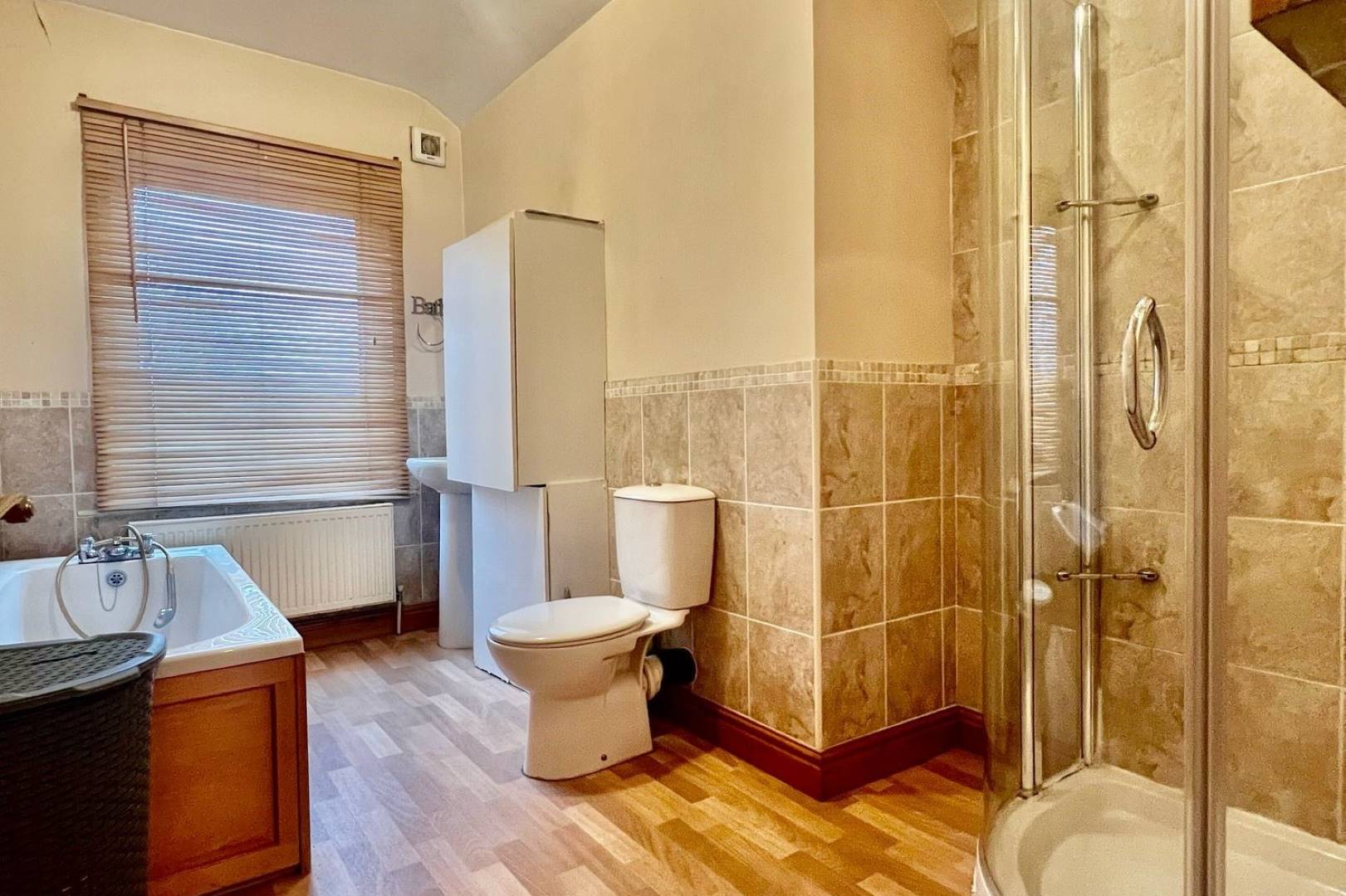 97 Old Hall Road, Chesterfield, S40 1HF