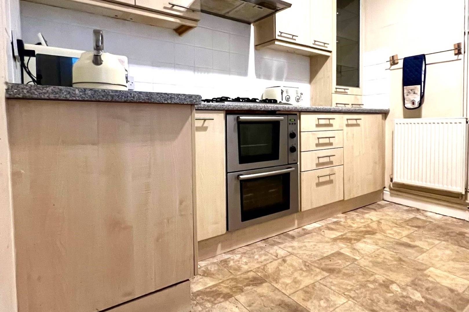 97 Old Hall Road, Chesterfield, S40 1HF