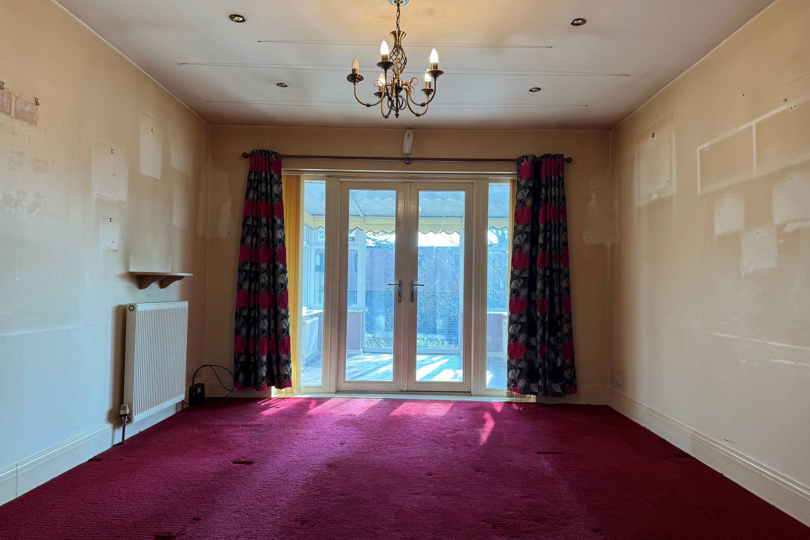 5 Cambrian Close, Chesterfield, S40 4LA