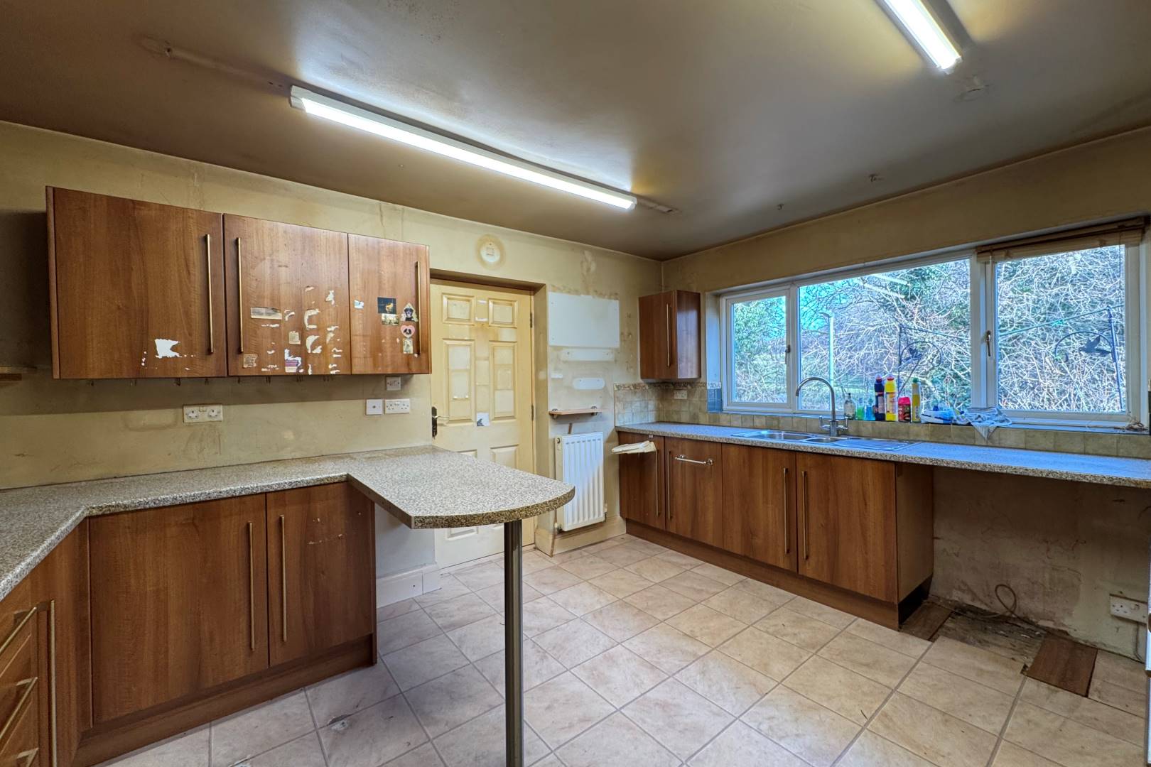 5 Cambrian Close, Chesterfield, S40 4LA