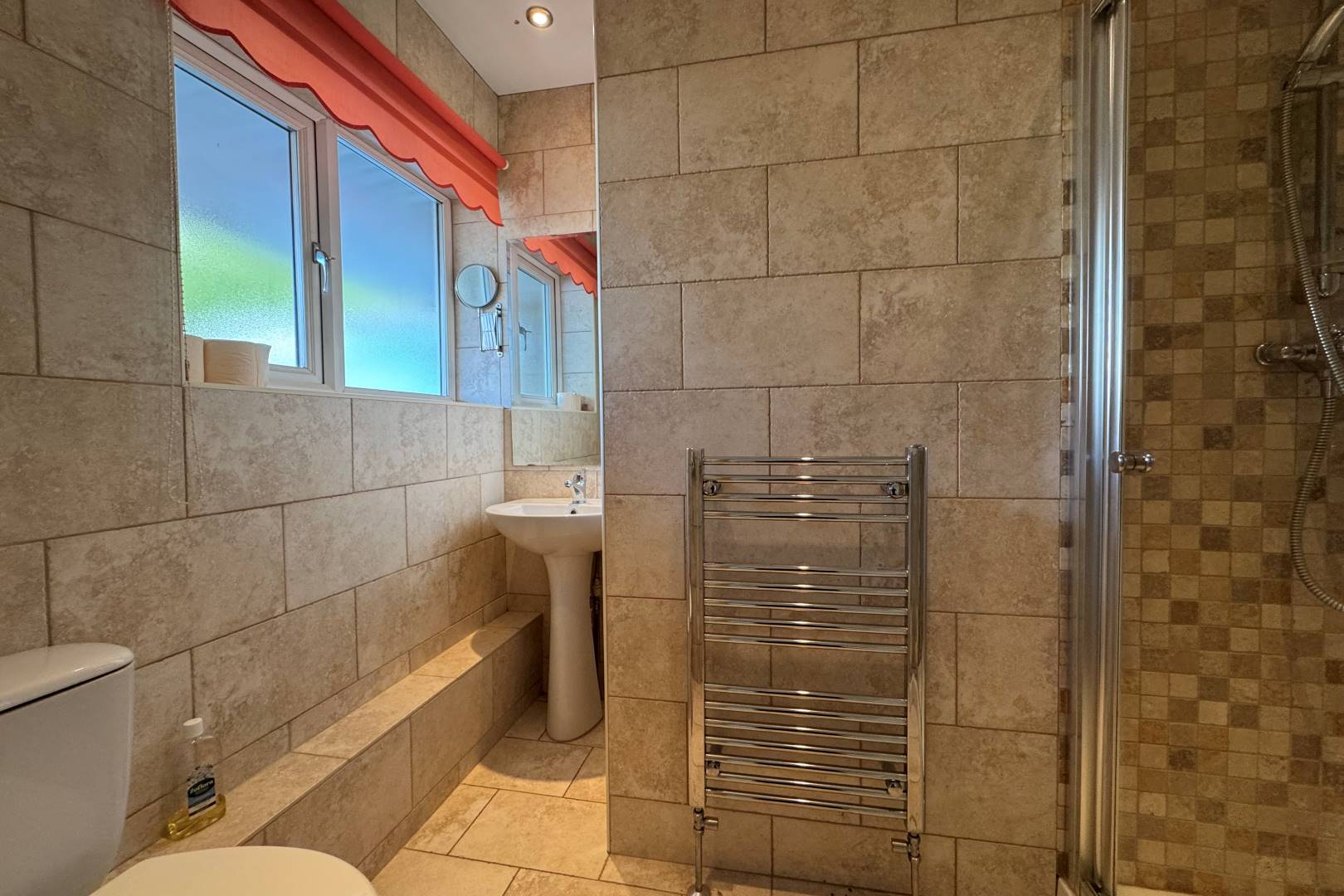 5 Cambrian Close, Chesterfield, S40 4LA